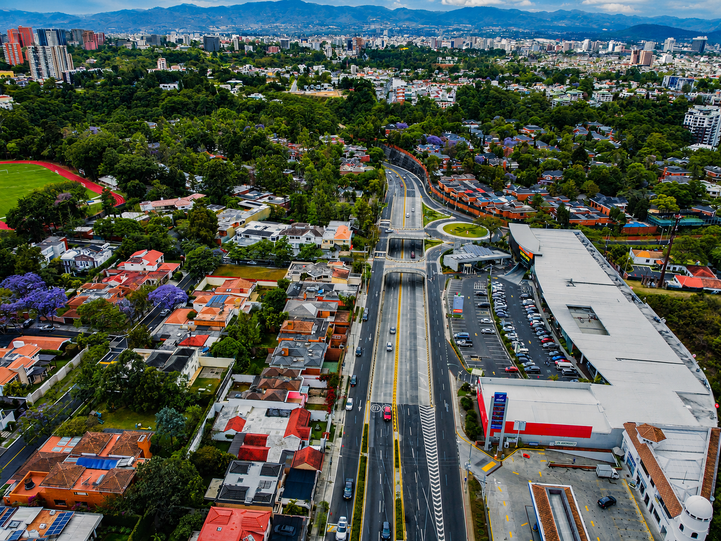 Terreno en venta | Residencial La Montaña zona 16 - Image 1