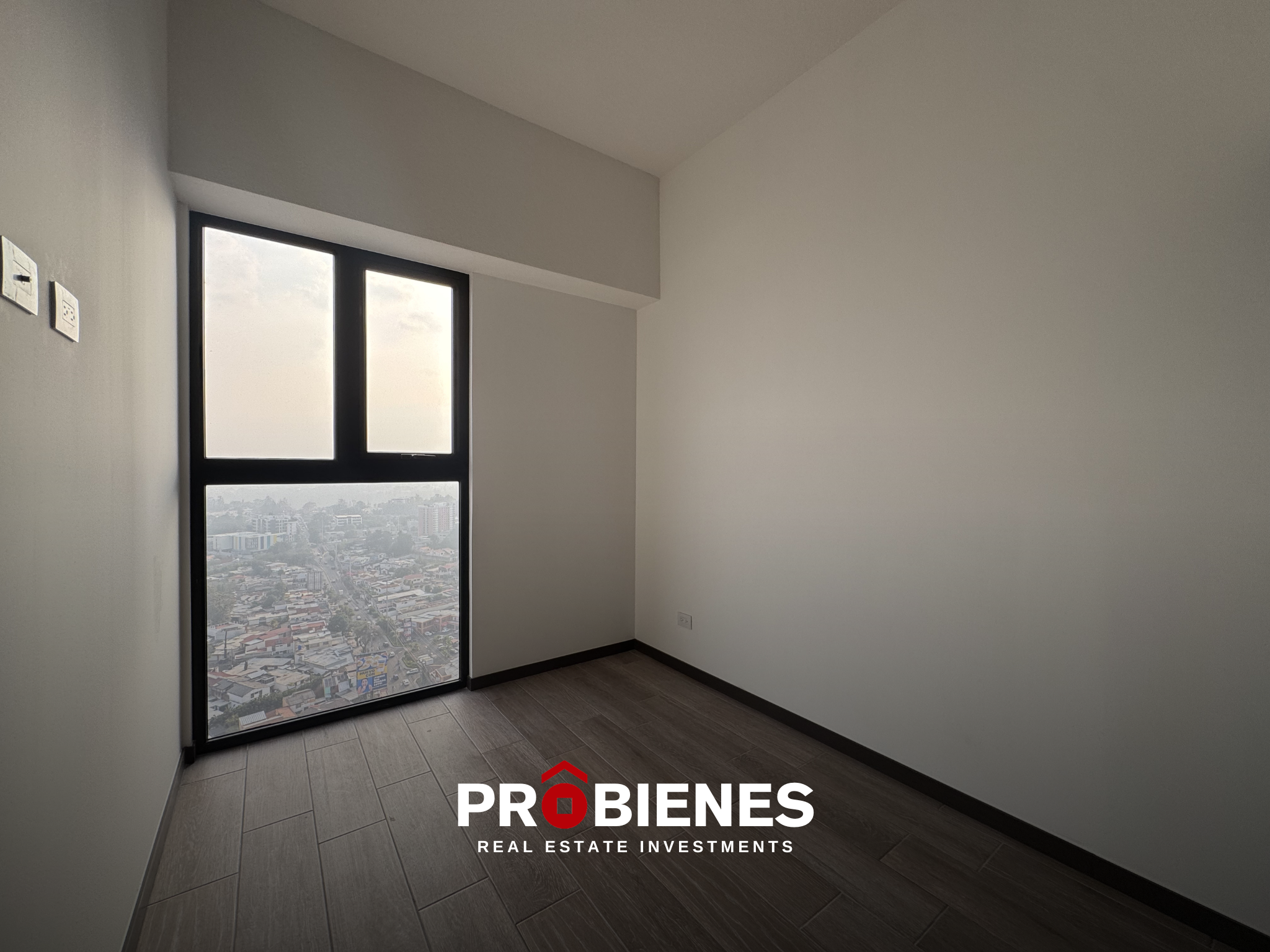 Apartamento en venta | Altaire zona 11 - Image 1