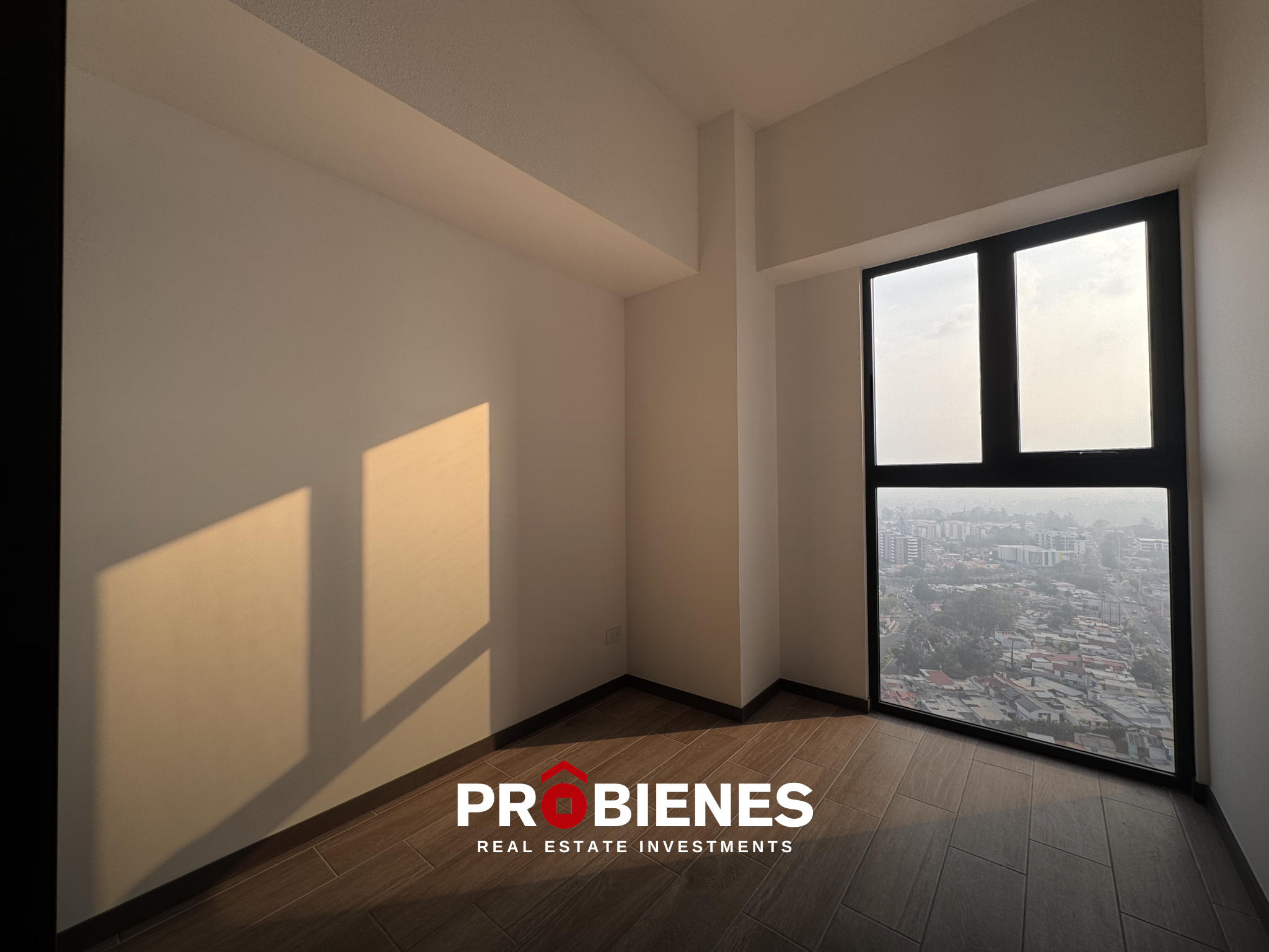 Apartamento en venta | Altaire zona 11 - Image 1