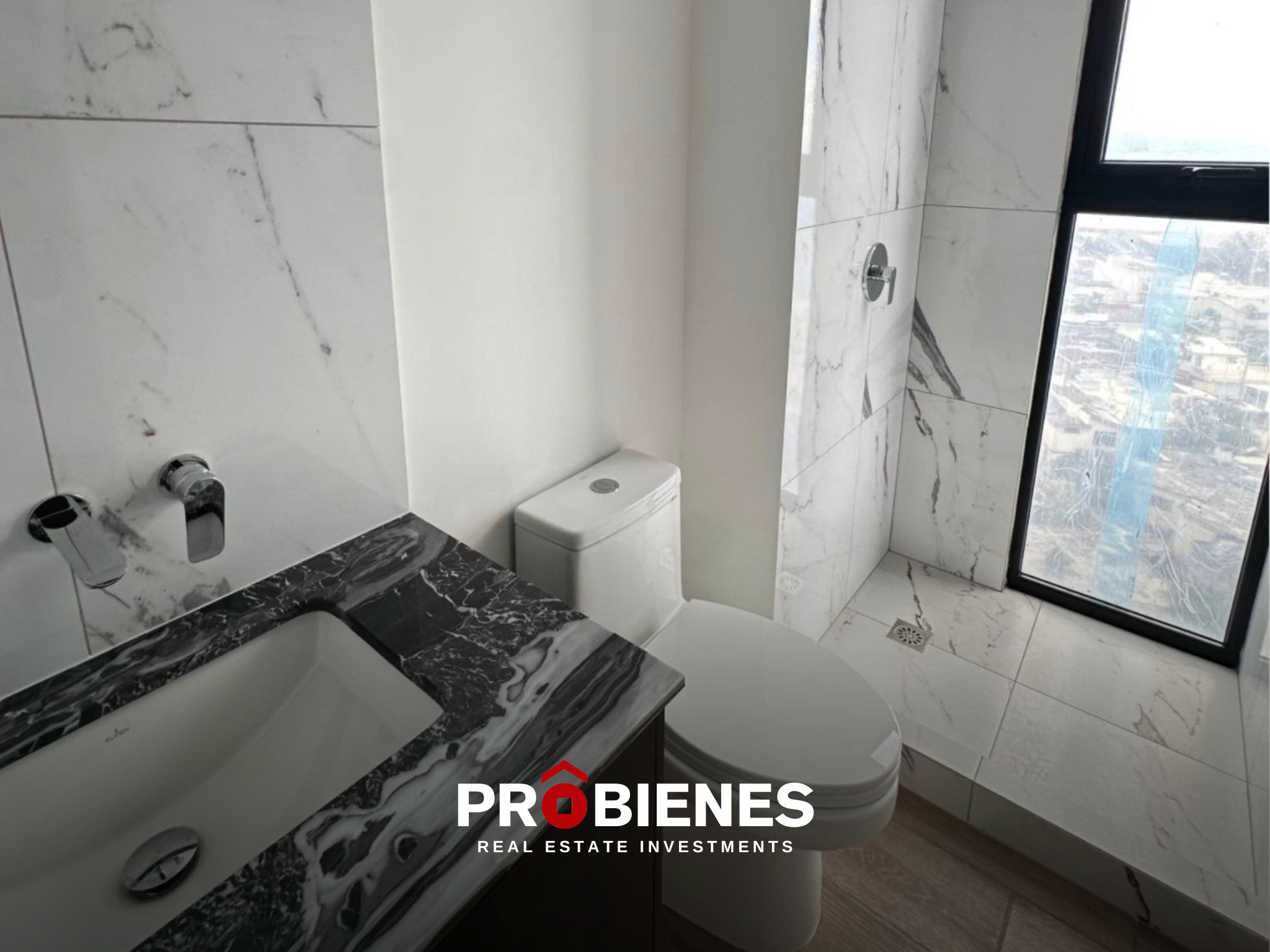 Apartamento en venta | Altaire zona 11 - Image 2