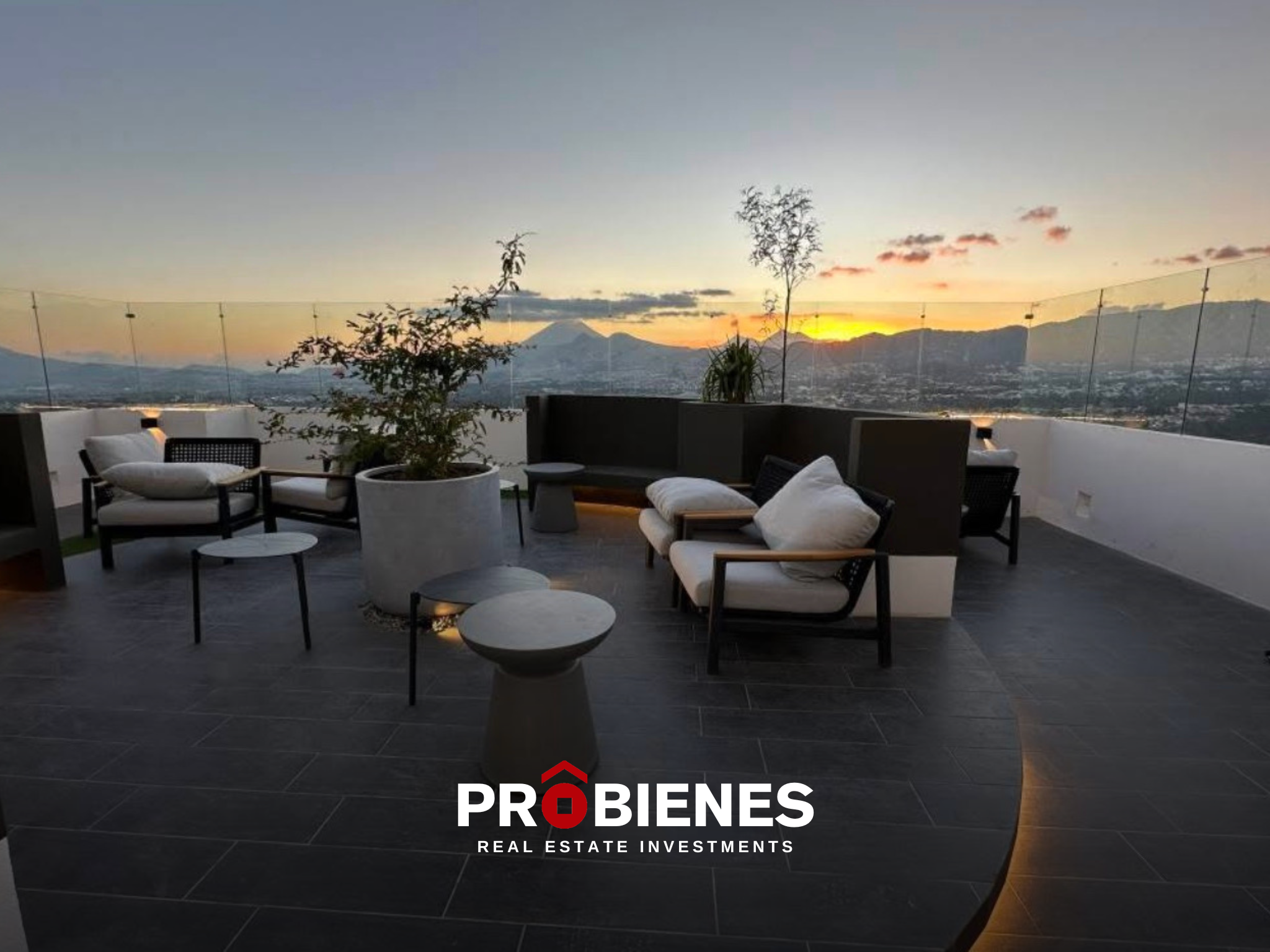 Apartamento en venta | Altaire zona 11 - Image 2
